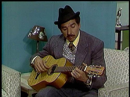 El Chavo del Ocho Season 3 Episode 7 - La Guitarra