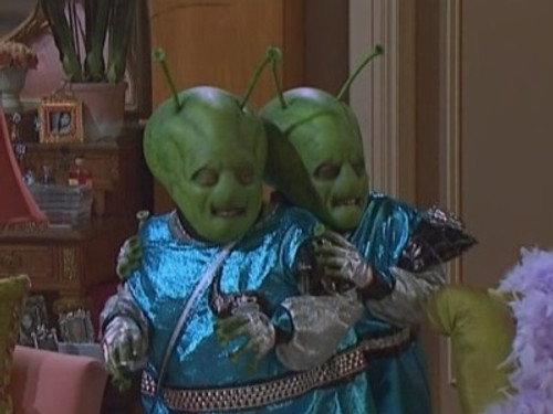The Suite Life of Zack & Cody Season 1 Episode 26 - Boston Holiday