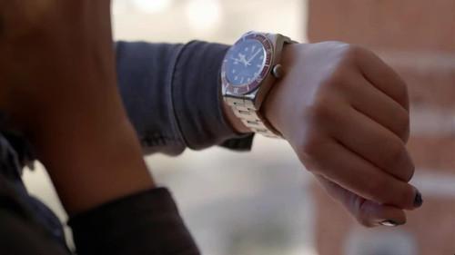 La piloto Season 2 Episode 10 - Episode 10