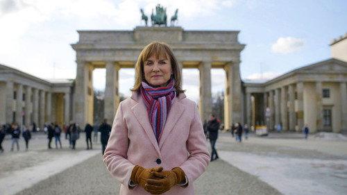 Antiques Roadshow Season 48 Episode 1 - VE Day Special