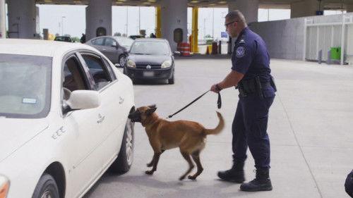 Contraband: Seized at the Border Season 3 Episode 6 - Dashing Through the Snow