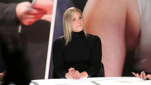Dans les médias Season 3 Episode 8 - Episode 8