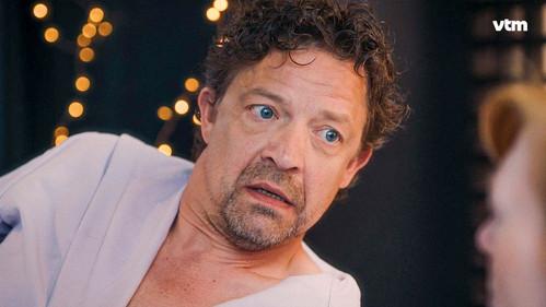 Single Bells Season 2 Episode 9 - Episode 9