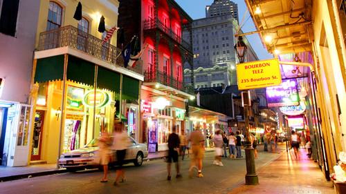 Bizarre Foods: Delicious Destinations Season 1 Episode 8 - New Orleans