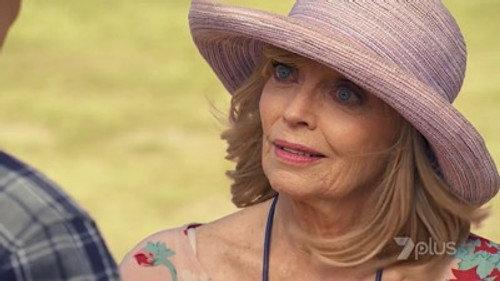 Home and Away Season 32 Episode 4 - Episode 7044