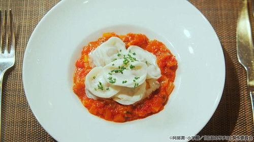 A Meal Makes Her Forget Season 1 Episode 8 - After a Battle! Hot Pirozhki & Borscht