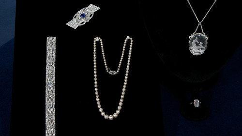 Antiques Roadshow Season 24 Episode 18 - Vintage Honolulu