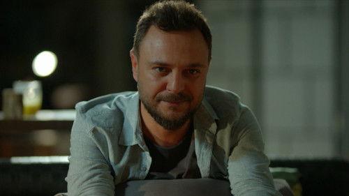 Deli Gönül Season 1 Episode 11 - Episode 11