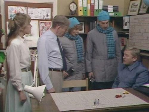 Ever Decreasing Circles Season 4 Episode 4 - Neighbourhood Watch