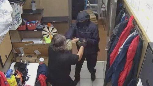 Customer Wars Season 6 Episode 1 - Tables and Tiaras