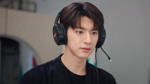 Everyone Loves Me Season 1 Episode 13 - Episode 13