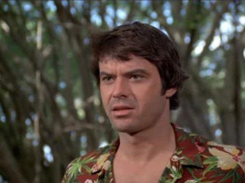 Vega$ Season 3 Episode 1 - Aloha, You're Dead: Part 1