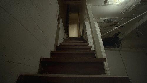 Unsolved Mysteries Season 2 Episode 8 - The Ghost in Apartment 14