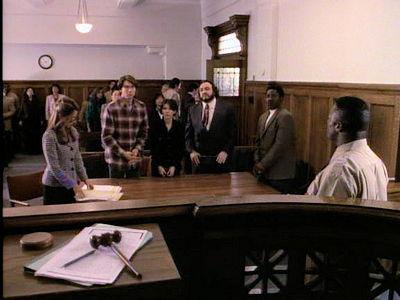 Sliders Season 2 Episode 13 - As Time Goes By