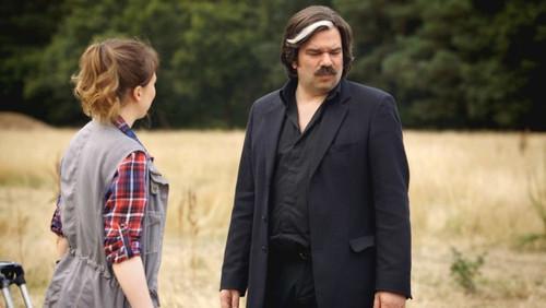Toast of London Season 2 Episode 5 - Buried Alive