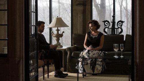 Private Eyes Season 1 Episode 10 - Family Jewels