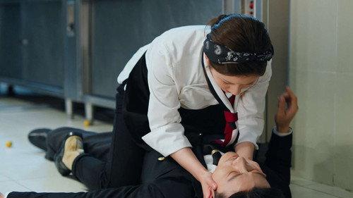 Dating in the Kitchen Season 1 Episode 3 - Episode 3