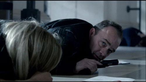 undefined Season 2 Episode 1 - Undercover Cloth (1)