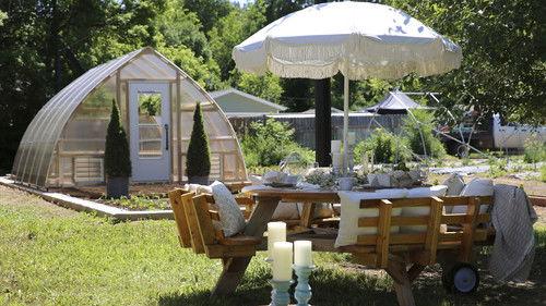 Building Outside the Lines Season 1 Episode 6 - Greenhouse on the Go