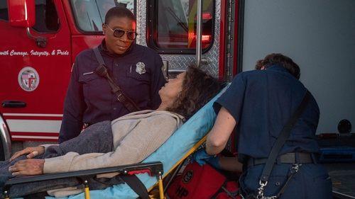 9-1-1 Season 5 Episode 13 - Fear-O-Phobia