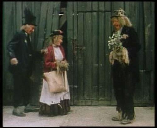 Worzel Gummidge Season 4 Episode 1 - Muvver's Day
