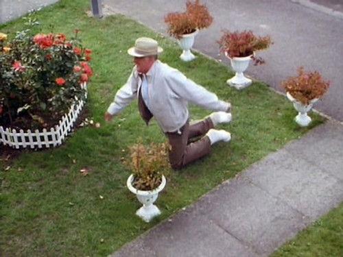 One Foot in the Grave Season 4 Episode 4 - Warm Champagne