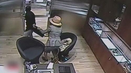 My Strange Arrest Season 3 Episode 3 - Naked at the Door