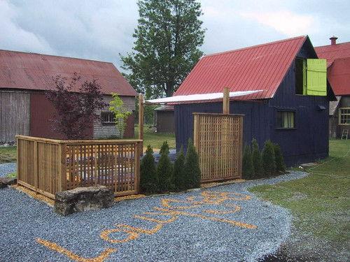 Debbie Travis' Facelift Season 2 Episode 10 - DJ's LollyGag Garden