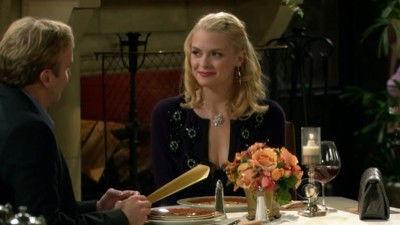 Gary Unmarried Season 1 Episode 7 - Gary and Allison's Restaurant