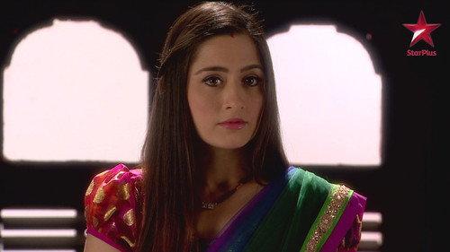 Ek Hasina Thi Season 8 Episode 22 - Durga's Request to Raima's Maid