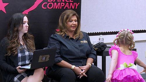Dance Moms Season 7 Episode 24 - There's a New Team in Town, Part 2