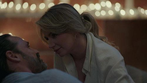 Con esa misma mirada Season 1 Episode 3 - Sombras de desconfianza