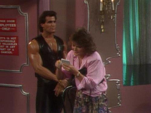 Married... with Children Season 2 Episode 6 - Girls Just Want to Have Fun (2)