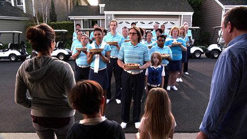 The Neighbors Season 1 Episode 1 - Pilot