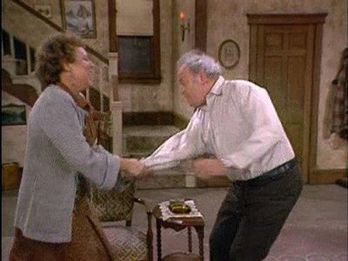 All in the Family Season 7 Episode 17 - Archie's Chair