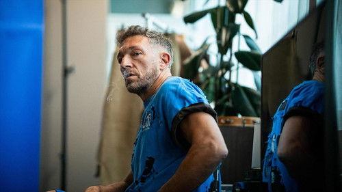 6 x confiné.e.s Season 1 Episode 1 - Episode 1