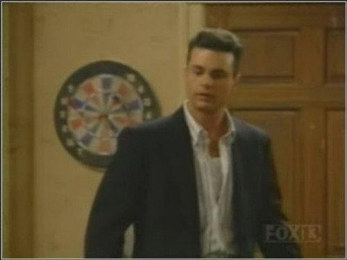 Married... with Children Season 10 Episode 22 - Enemies