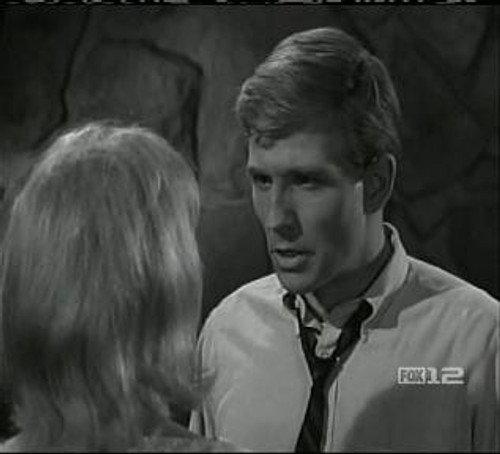 Perry Mason Season 8 Episode 21 - The Case of the Fatal Fetish