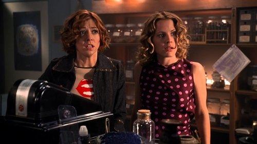 Buffy the Vampire Slayer Season 5 Episode 11 - Triangle
