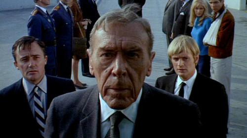 The Man from U.N.C.L.E. Season 4 Episode 16 - The Seven Wonders of the World Affair (2)