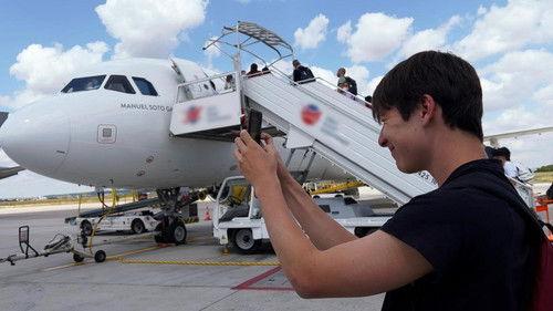 The World in Front Season 17 Episode 16 - Episode 16