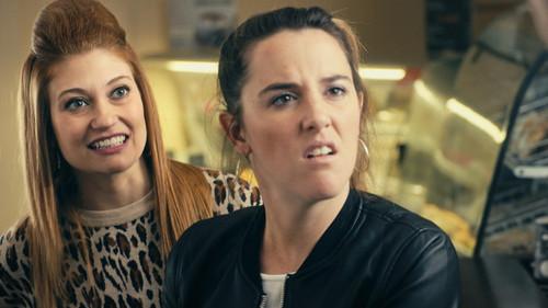 Like-moi! Season 2 Episode 1 - Episode 1