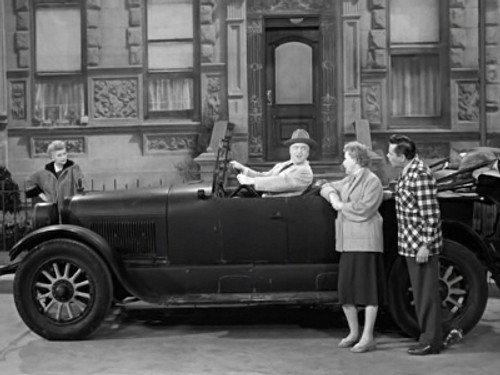 I Love Lucy Season 4 Episode 10 - Getting Ready