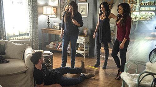 Witches of East End Season 2 Episode 9 - Smells Like King Spirit