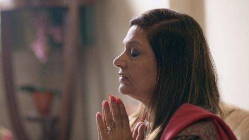 Indian Matchmaking Season 1 Episode 3 - I’m Trying My Best!