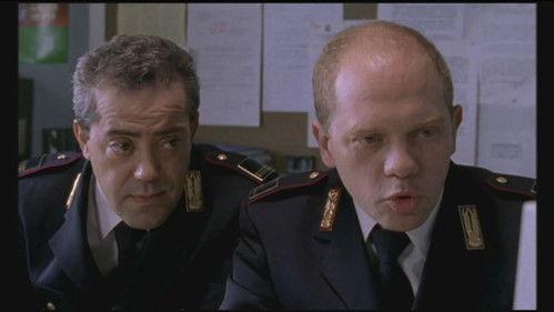 Police District Season 4 Episode 10 - Under fire/The accounts of the past