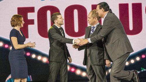 Penn & Teller: Fool Us Season 3 Episode 2 - Jesse Eisenberg Gets Carded