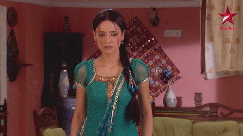 Iss Pyaar Ko Kya Naam Doon? Season 5 Episode 23 - Khushi Impersonates Manorama and Madhumati