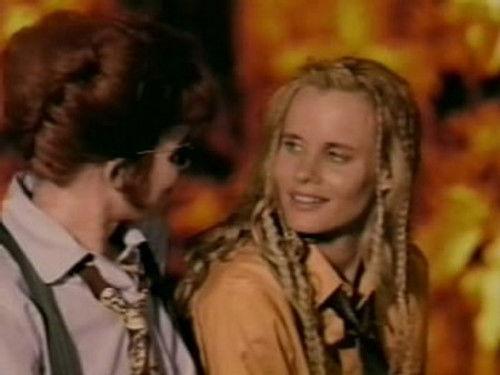 VR.5 Season 1 Episode 3 - Sisters