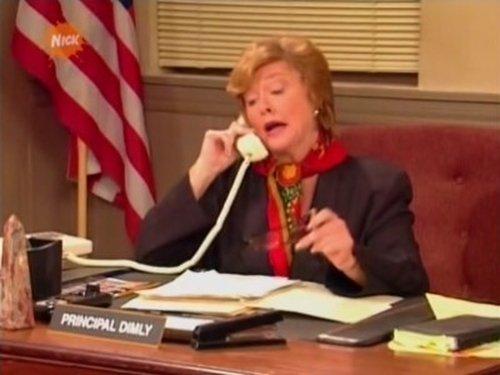 Kenan & Kel Season 2 Episode 1 - Pair-Rental Guidance